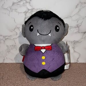 NWT 8” squeaky vampire Dog plushie toy